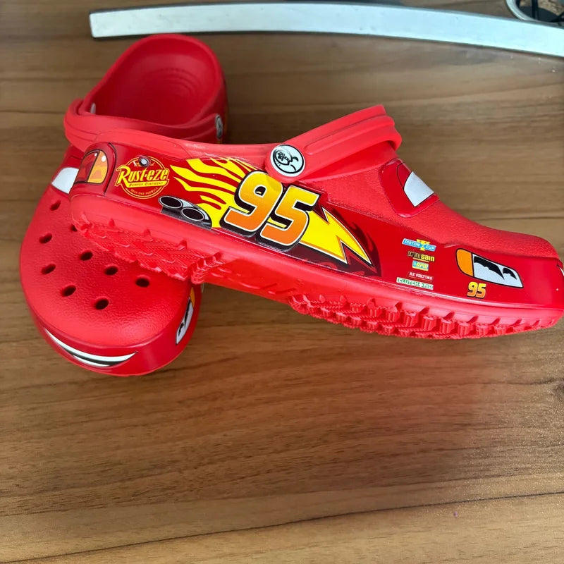 Crocs McQueen — Sandálias Waterproof Pixar Cars
