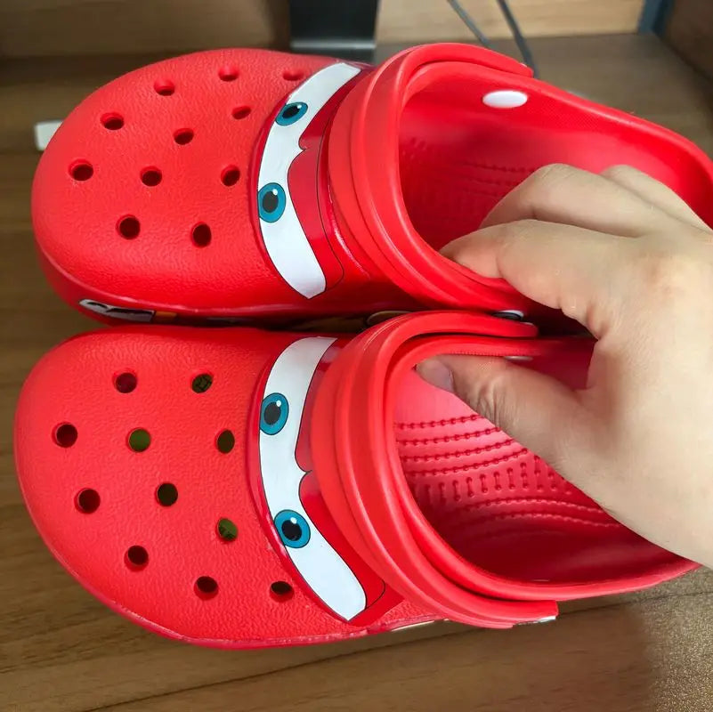 Crocs McQueen — Sandálias Waterproof Pixar Cars