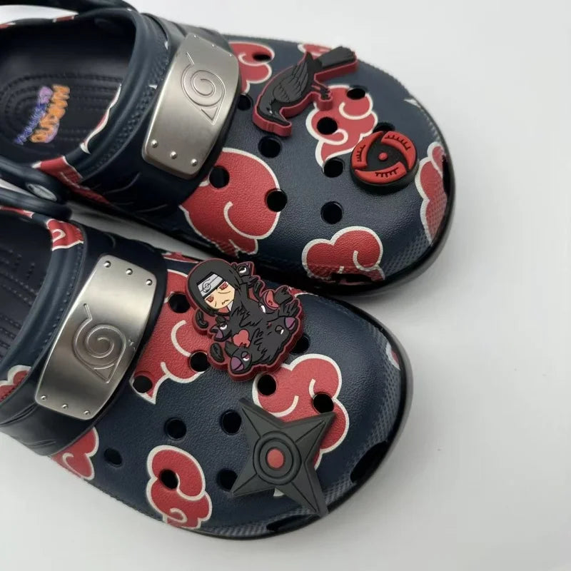 Crocs Itachi Uchiha — Sandálias Naruto Akatsuki
