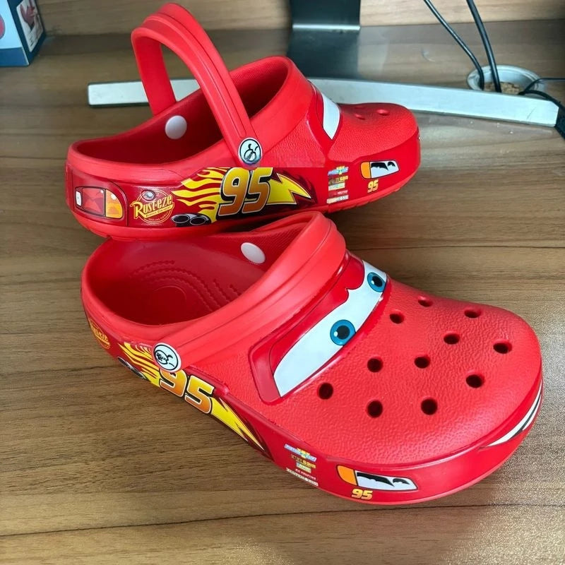 Crocs McQueen — Sandálias Waterproof Pixar Cars